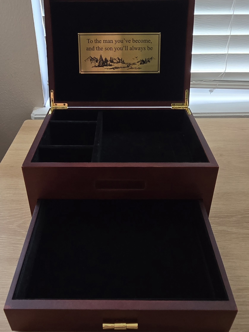 Danbury Mint The Son Valet Box